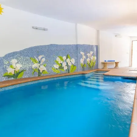 Feriehus Casa Rosa, Con Encanto Y Piscina Climatizada